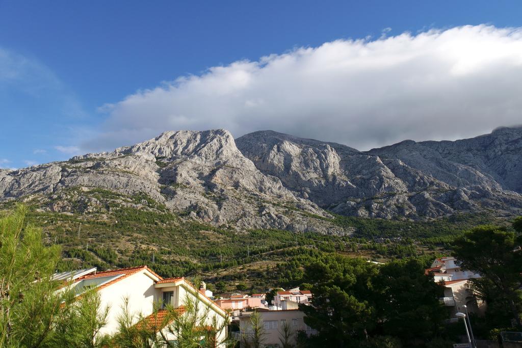 Apartments Harmonija Baška Voda Exteriör bild